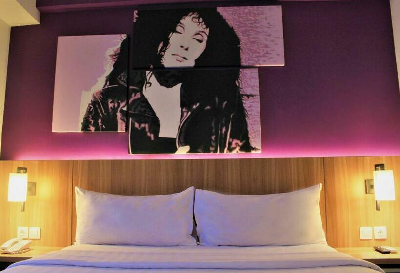 수피리어 룸, Fame Hotel Sunset Road