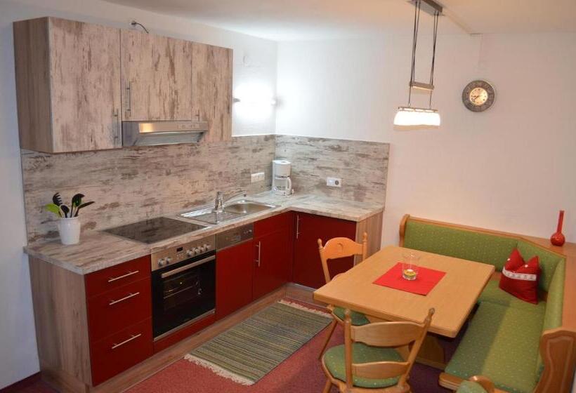 Апартаменты 2 Спальни, Landhaus Spielmannsau