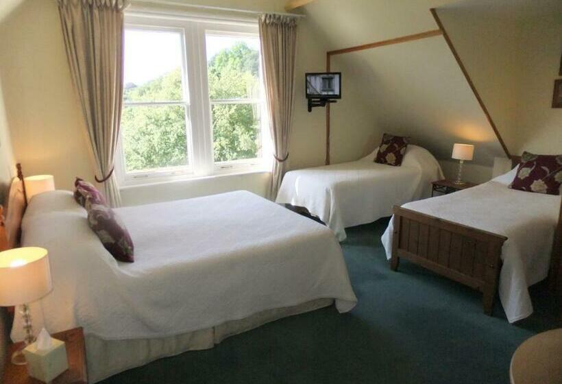 Семейный Номер, Elgin Villa