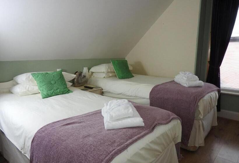 Четырехместный Номер Классик, Beaches Guesthouse