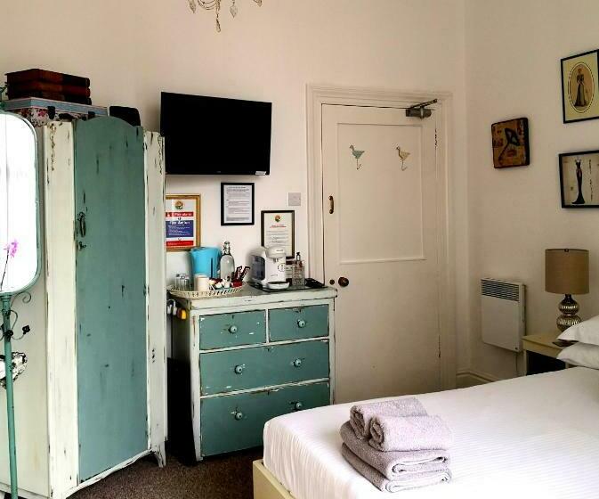 اتاق سوپریور در طبقه همکف, Sunset Guest House