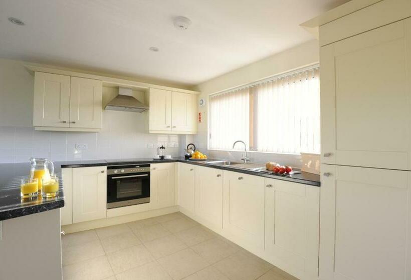 标准间, Trevose Golf And Country Club