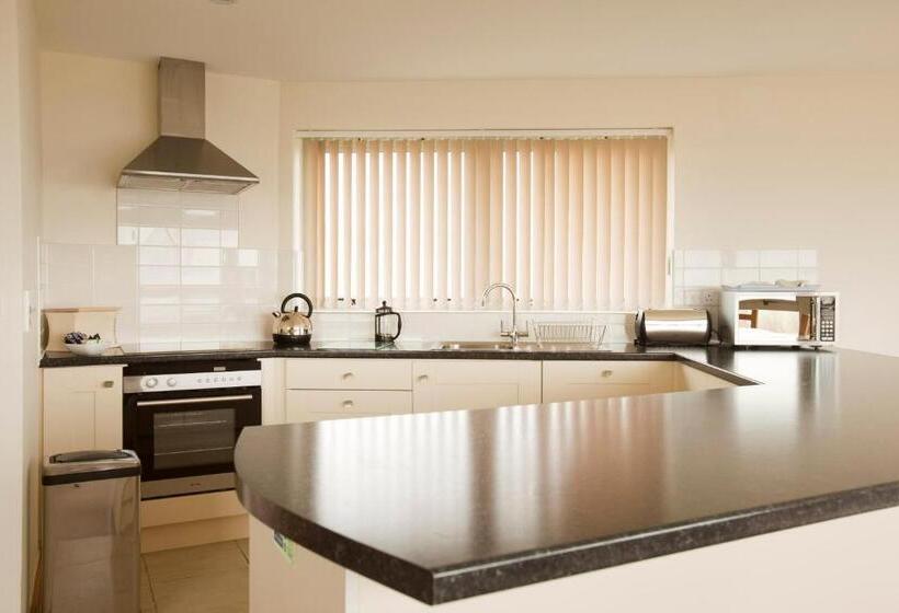 标准间, Trevose Golf And Country Club