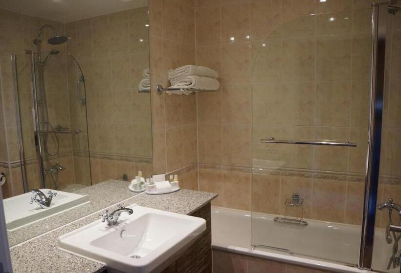 Семейный Номер, Carnoustie Golf Hotel  A Bespoke Hotel’