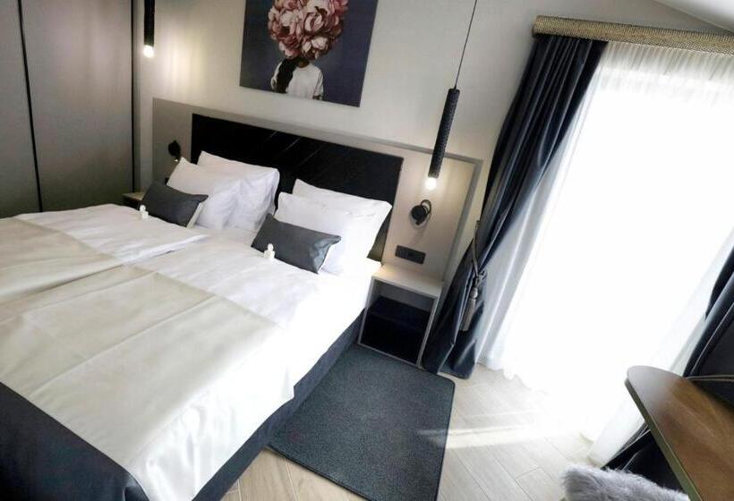 Comfort studio with sea view, Villa Verica