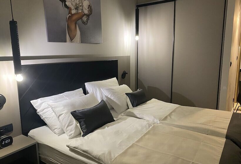 Comfort studio with sea view, Villa Verica