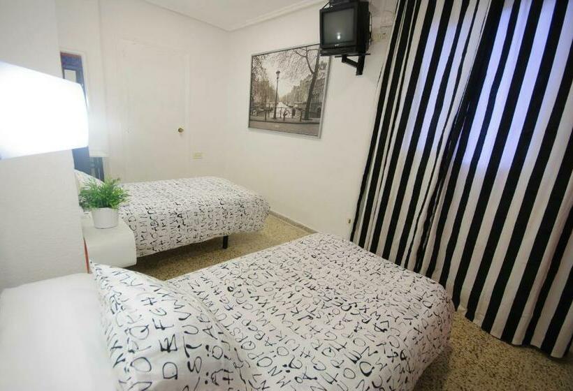 اتاق استاندارد, Hostal On Dormire Valencia
