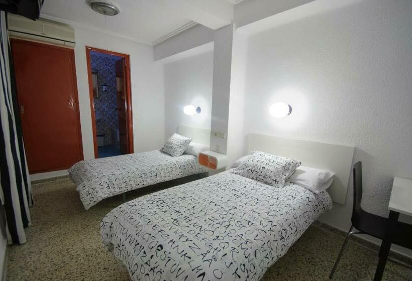 اتاق استاندارد, Hostal On Dormire Valencia
