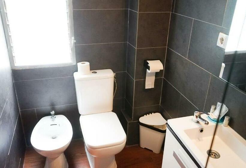 اتاق استاندارد یک نفره, Hostal On Dormire Valencia