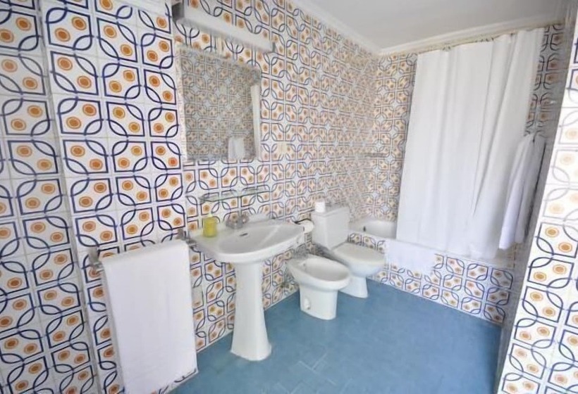 اتاق استاندارد یک نفره, Hostal On Dormire Valencia