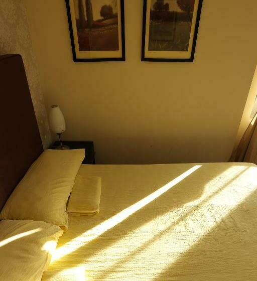 اتاق استاندارد یک نفره, Bed & Breakfast Garden40
