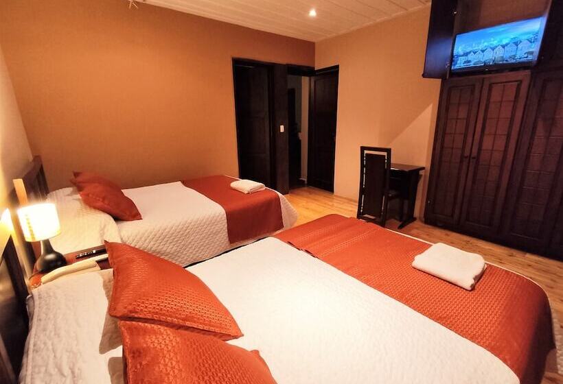 اتاق استاندارد سه نفره, Calle Angosta