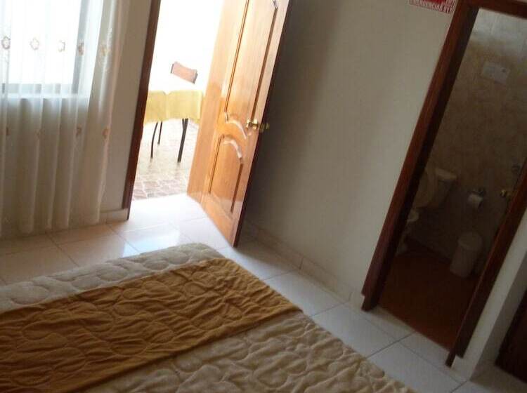 스위트, Hostal Fevilamir
