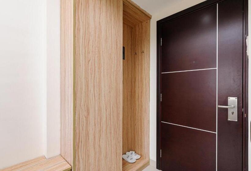 디럭스 룸, Sans Hotel Green Bekasi By Reddoorz