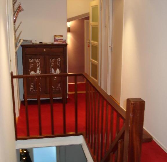 Номер Deluxe, B&b Oosterpark