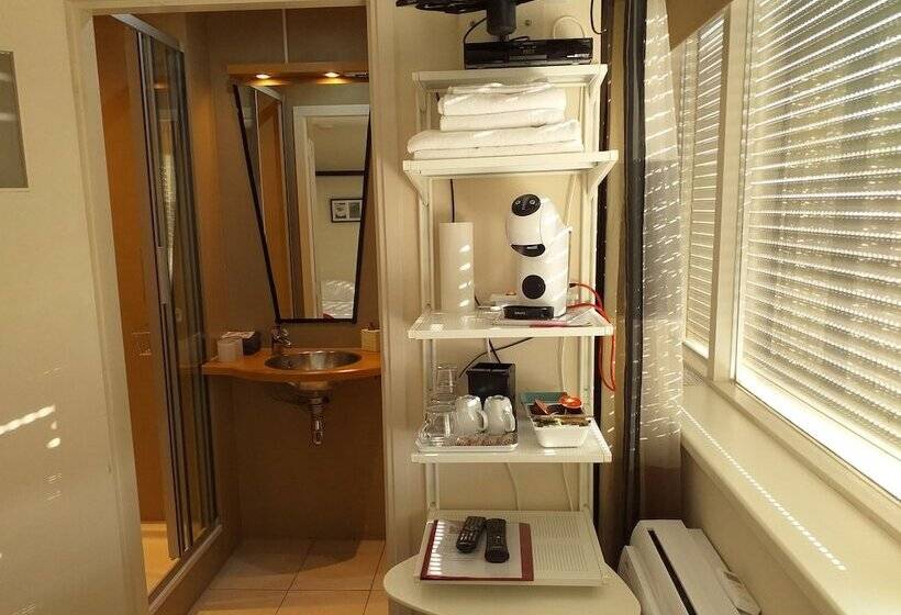 Номер Economy, B&b Oosterpark