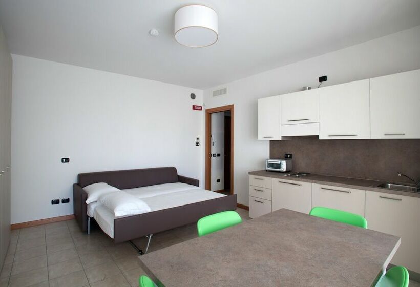 스탠다드 스튜디오, Residence Le Querce Lainate