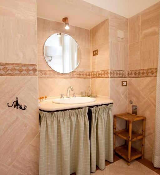 带1个卧室的带阳台的公寓, Agriturismo Pantano Borghese