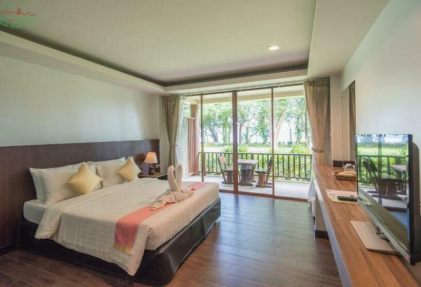 اتاق لوکس, Chai Chet Resort Koh Chang