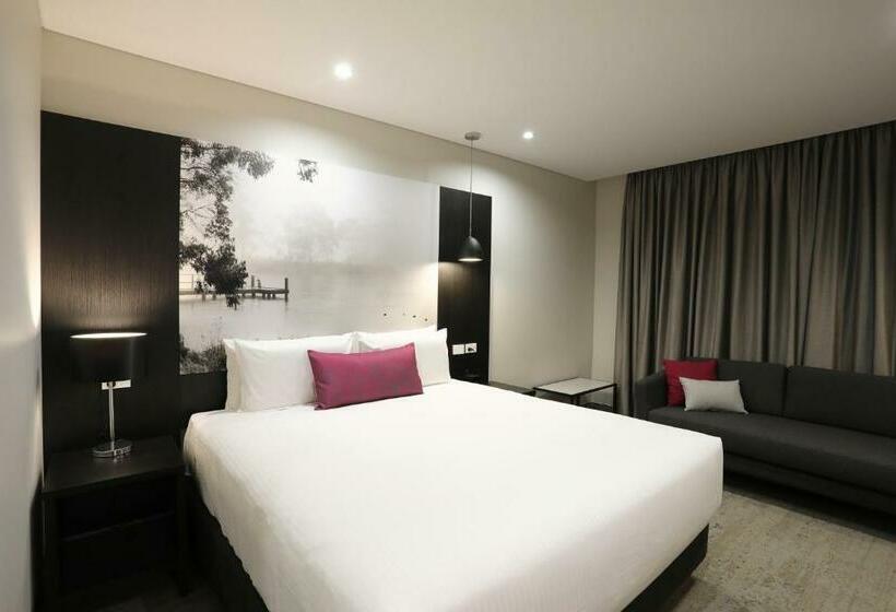 Номер Superior Кровать Кинг, Mercure Tamworth