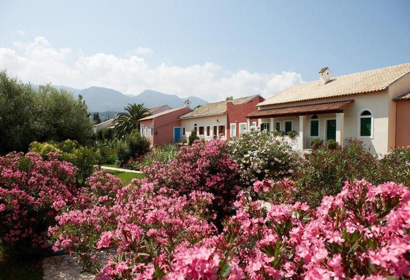 جناح جونيور, St.george S Bay Country Club & Spa