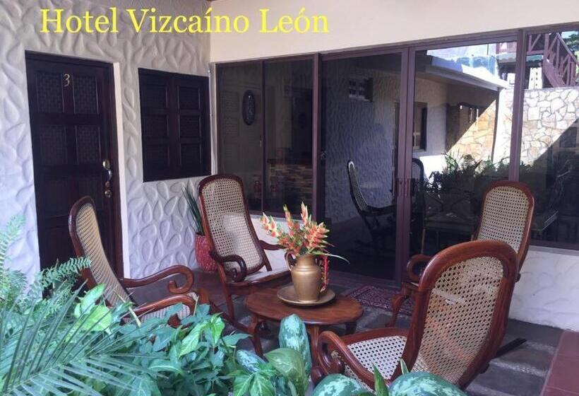 스탠다드 트리플 룸, Vizcaíno León