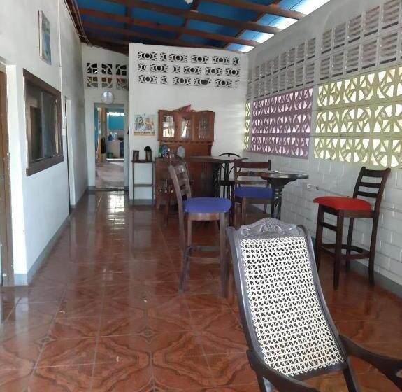 经济房, Casa Ballena Cósmica