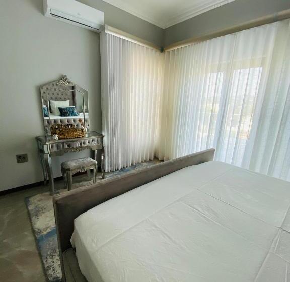 Номер Стандарт, Mbombela Luxury Villa