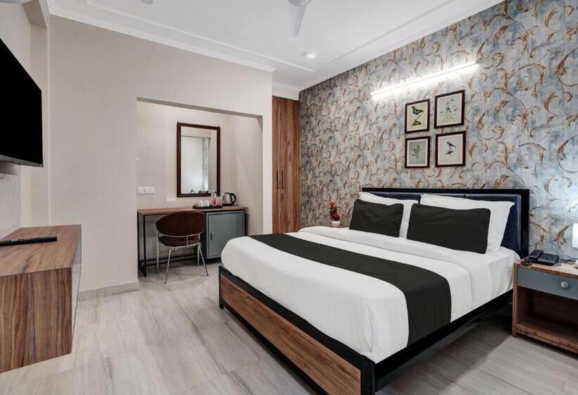 اتاق کلاسیک سه تخته, Townhouse 1124 Majesty Inn