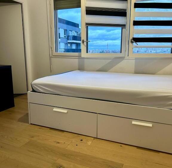 スタンダードシングルルーム, Loue Chambre Appartement F5 La Plaine Saint Denis