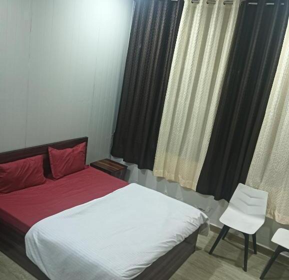 豪华房间, Krishna Funland Restaurant And Guest House