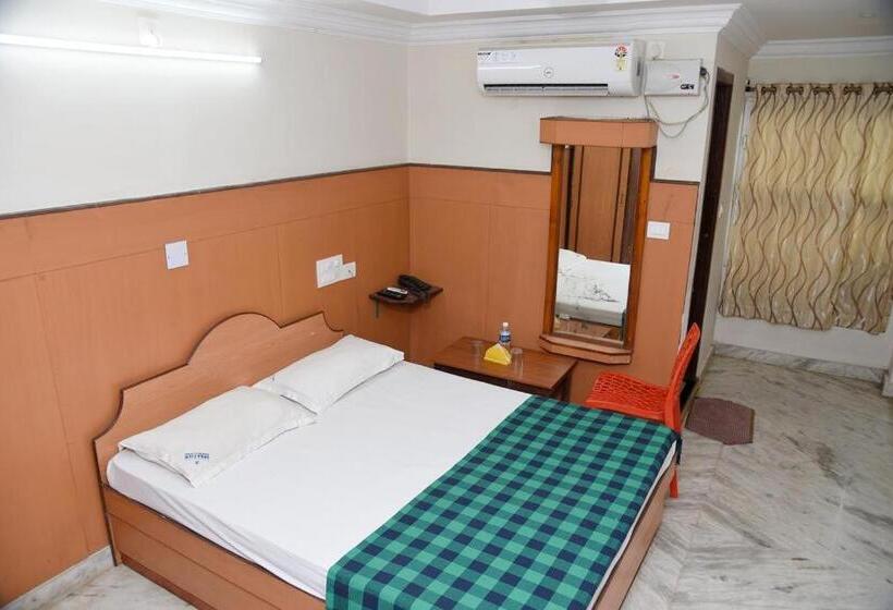 Номер Economy, Lake View
