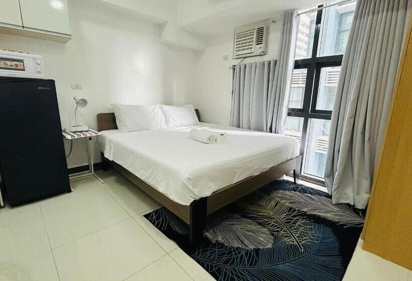 디럭스 스튜디오, 11b Tower 1 Viceroy Residences Mc Kinley Hill Bgc