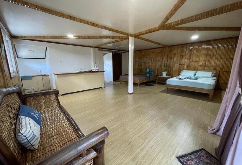 اتاق خانوادگی, Tabskie’s Homestay