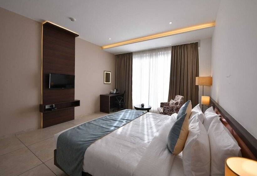 Номер Deluxe, Clubhouse Hotel Morbi