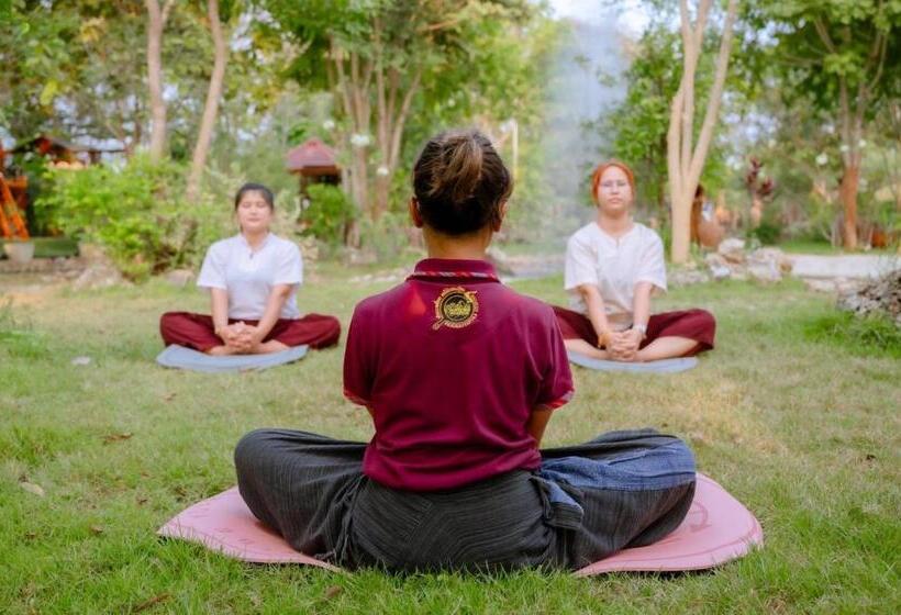 Номер Superior Кровать Кинг, Srichaiyapura Wellness Resort