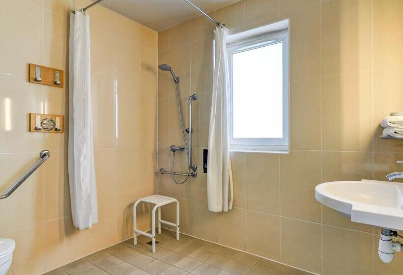 Номер Стандарт Адаптированный для Инвалидов, B&b Hotel Dijon Nord Zénith