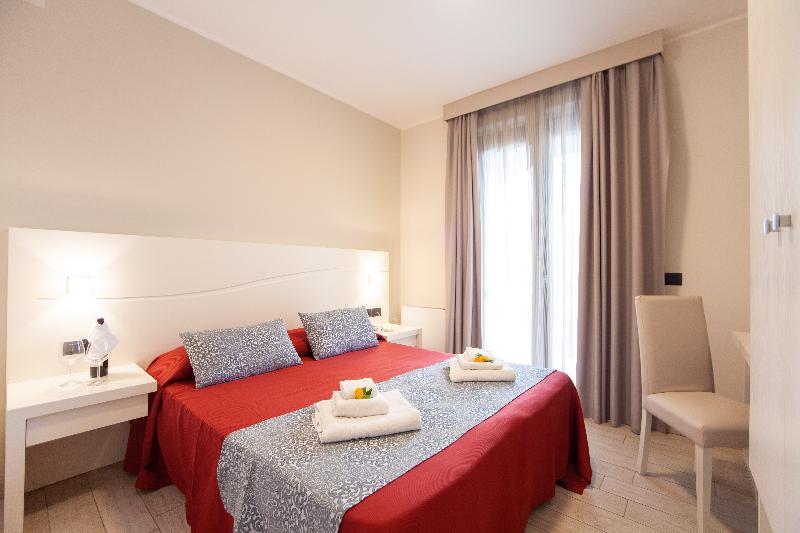 Номер Стандарт Вид на Море, Sentido Michelizia Tropea Resort