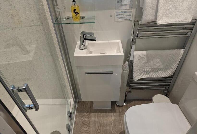 Номер Basic, The Claremont Hotel Adult Only