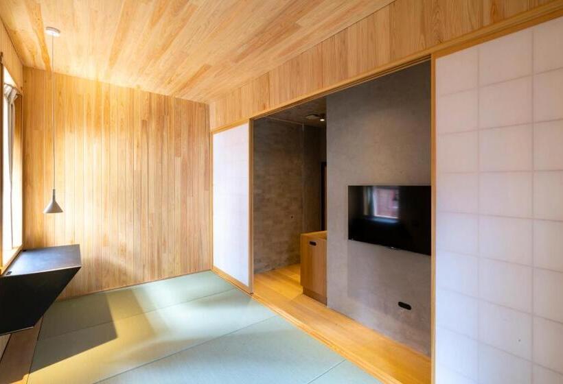 اتاق استاندارد, In The Brick Spa And