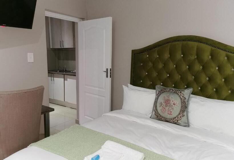 Семейный Номер, 18 On Kuruman B&b