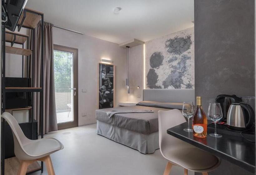 Номер Стандарт, Villa Ilma Luxury Rooms