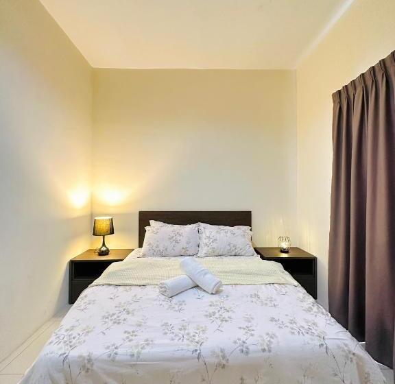 Апартаменты 1 Спальня Вид на Бассейн, Dreamscape Swiss Garden Studio Apartment