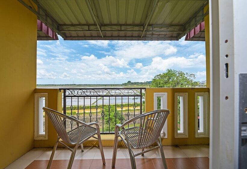 Президентский Люкс, Sera Sentosa Inn