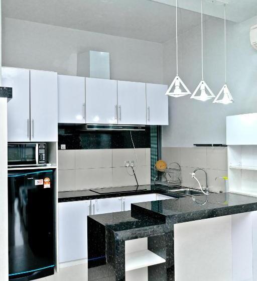 Студио Стандарт с Балконом, Bulan Guesthouse Imago