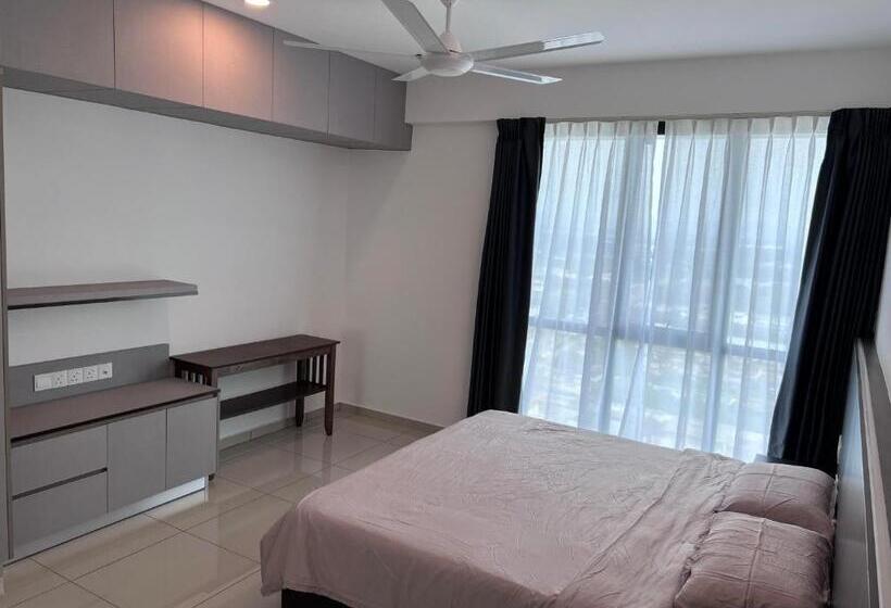 Family Suite, Menara Sentral At Juru Sentral