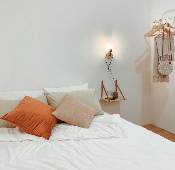 اتاق استاندارد, Sarang Hostel At City Centre