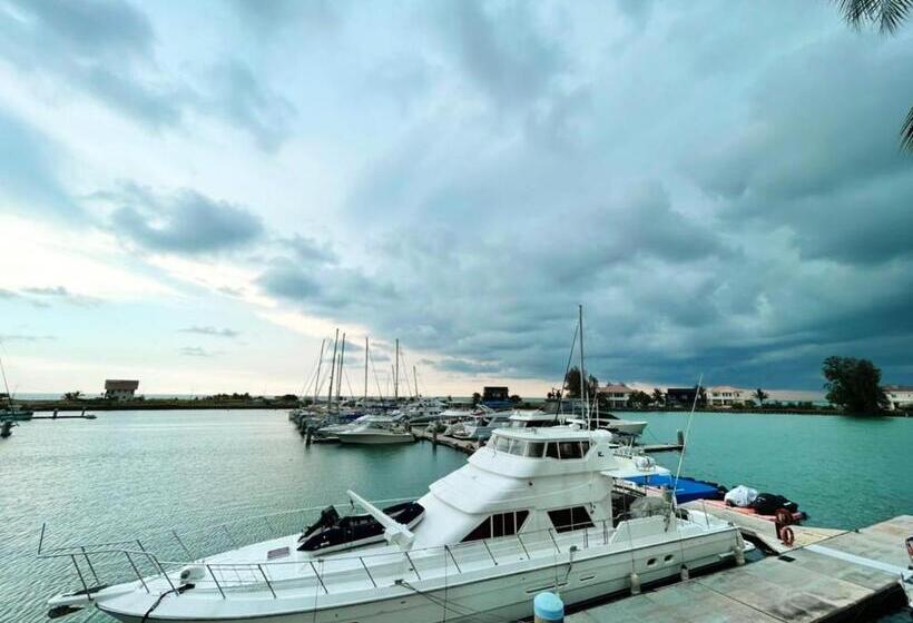 Номер Deluxe Кровать Кинг, Pd Laguna Resort Holiday