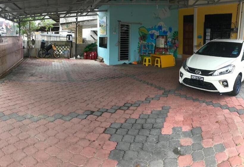 Четырехместный Номер Стандарт, Rumah Hentian Ayah