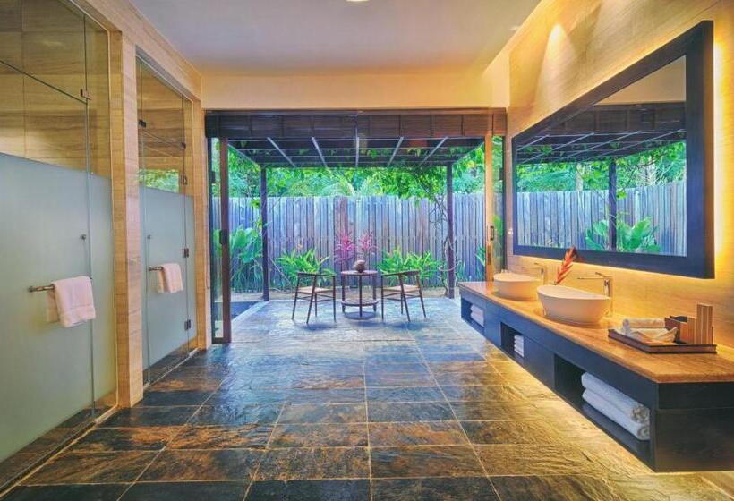 Вилла с 1 спальней и бассейном, Borneo Eagle Resort